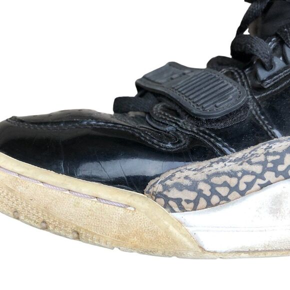 RARE 2018 Nike Air Jordan 1 Legacy 312 Black Gold Patent Size 8 - Picture 14 of 16